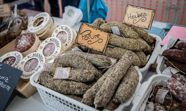 Un marché des producteurs dans le Marais poitevin mercredi 20 août