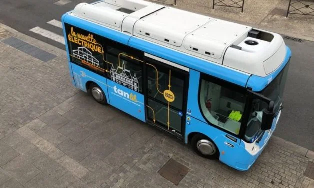 Une navette le dimanche soir en gare de Niort