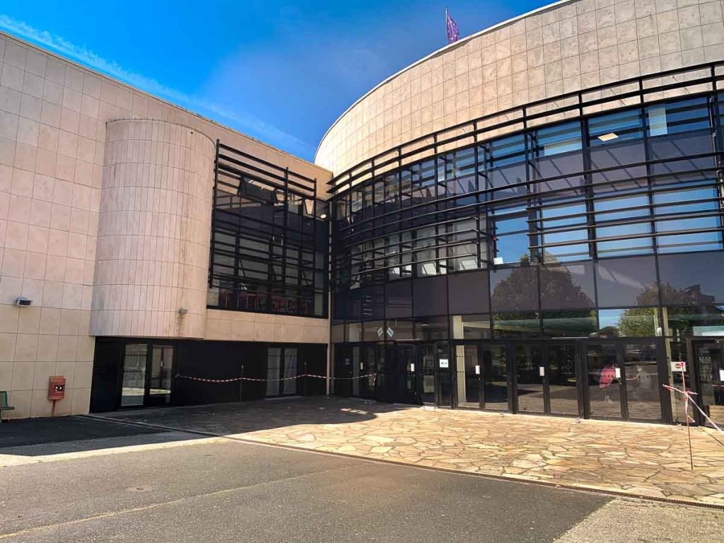 Façade lycée Jean Macé à Niort