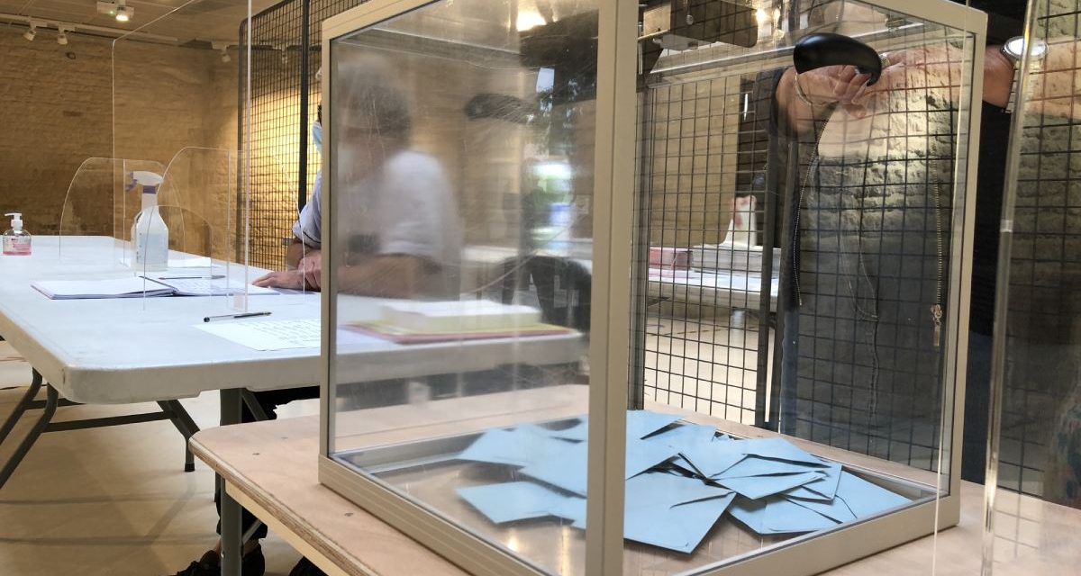 Elections départementales et régionales : le taux de participation à midi