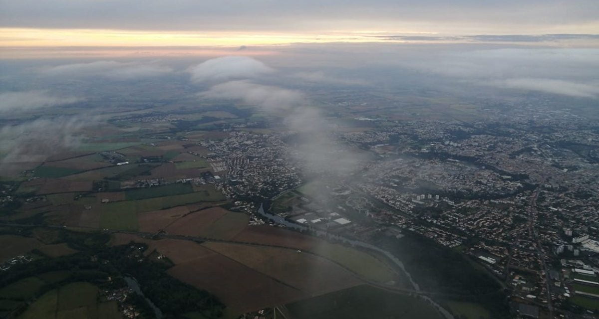 [Photos] Vol matinal au-dessus de Niort