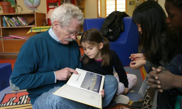 A Niort, l’association Lire et faire lire recherche des bénévoles