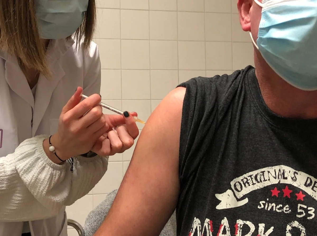 Trois nouvelles lignes de vaccination contre le Covid ouvertes au centre de Noron