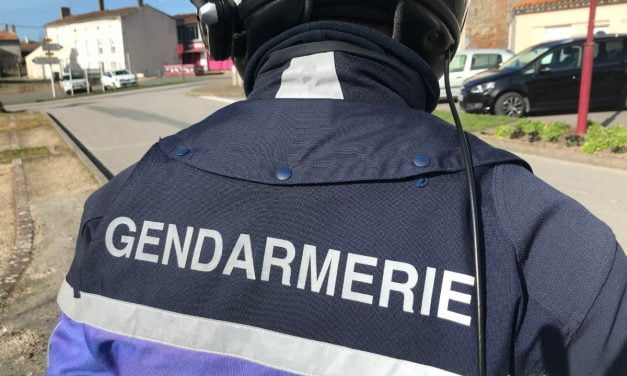 La voiture volée en Gironde incendiée sur l’A10 près de Niort