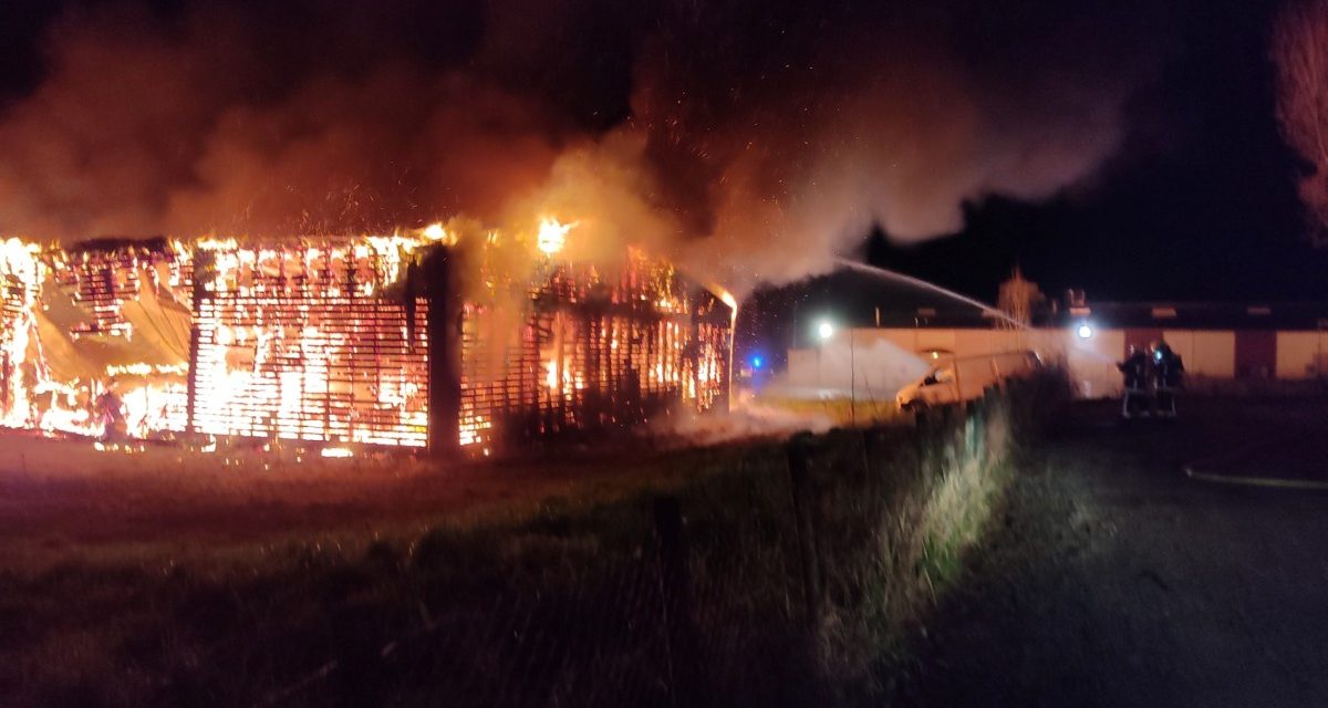 Deux-Sèvres : un garage ravagé par un incendie