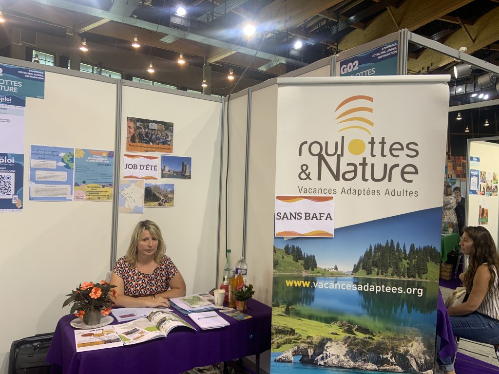 L'association Roulottes & Nature au Carrefour de l'Emploi Niort Atlantique