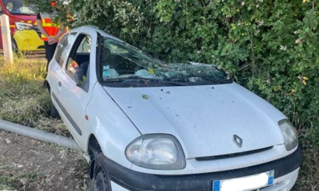 Une jeune conductrice de 20 ans gravement blessée à Aiffres