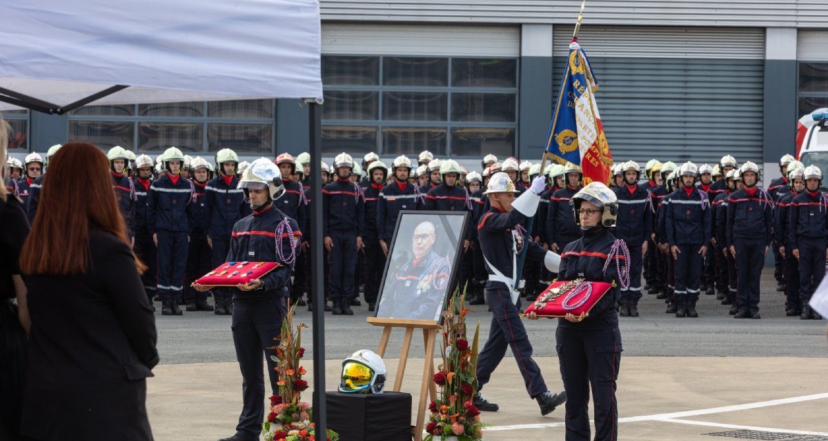 Un hommage au colonel Moine, directeur du SDIS 79, décédé samedi 18 juin