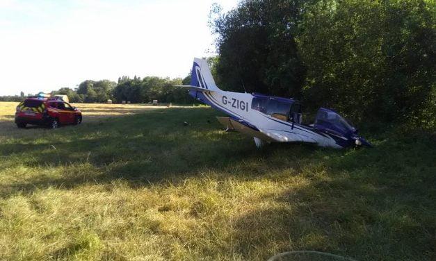 Niort : un atterrissage d’urgence dans un champ de blé