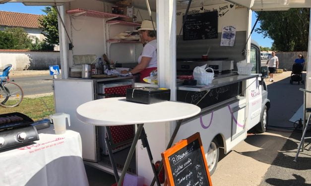 Des foodtrucks pour nourrir les étudiants à Niort