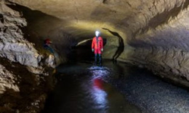 Une spéléologue blessée, secourue dans la rivière souterraine de Champdeniers