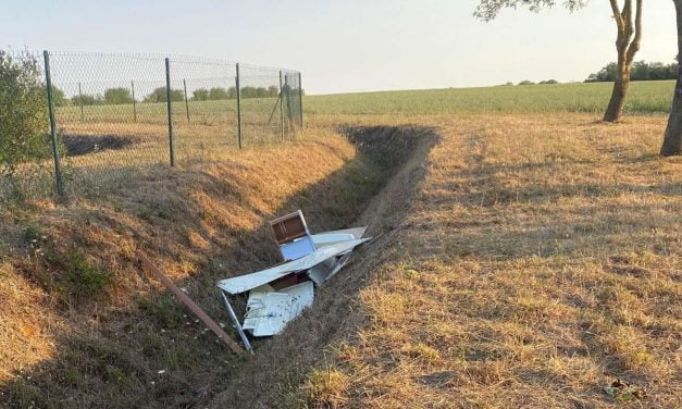 A Niort, un dépôt sauvage près du pont Willy Brandt