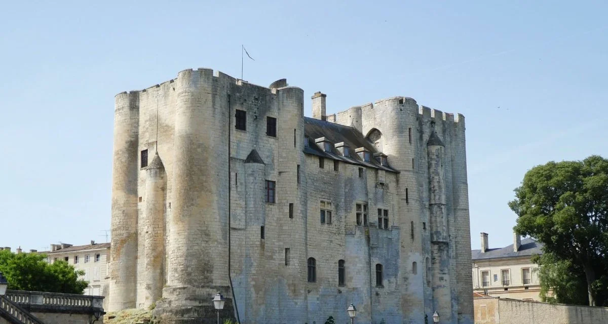 Le Donjon à (re)découvrir dimanche 27 novembre