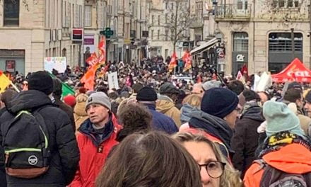 Entre 6000 et 8000 manifestants ont défilé à Niort
