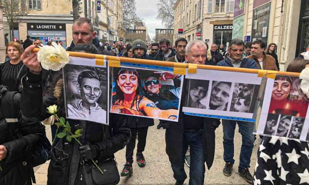 Assassinats de Leslie et Kévin : 300 personnes à la marche blanche à Niort