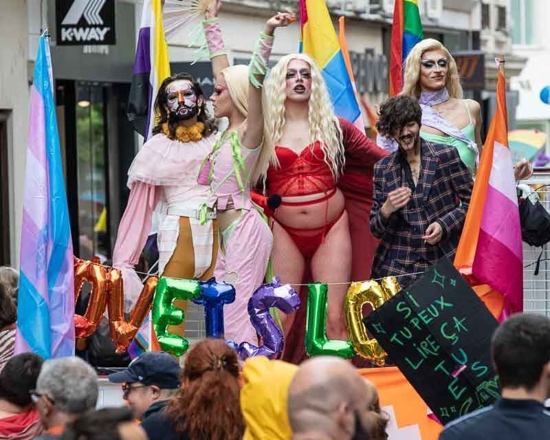 Plus de 400 personnes à la Marche des fiertés de Niort