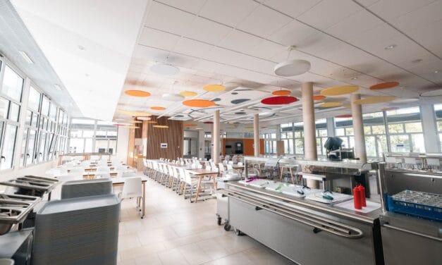 Une cantine toute neuve pour ces collégiens de Niort