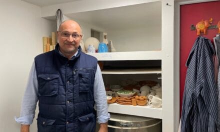 « Ici, on vient avec ses émotions » : près de Niort, cette association mise sur la thérapie par la création