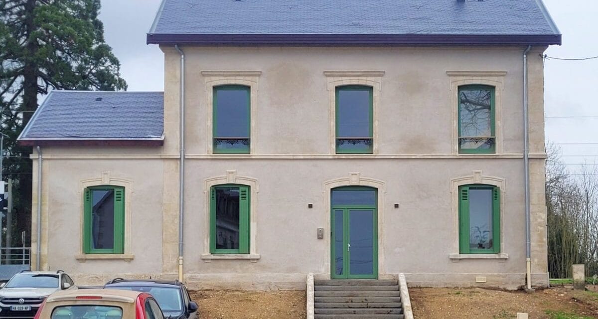 Près de Niort, cette gare renaît mais sans cheminot à l&rsquo;intérieur