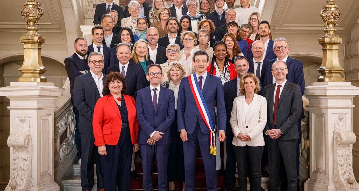Qui sont les treize adjoints au maire de Niort ?