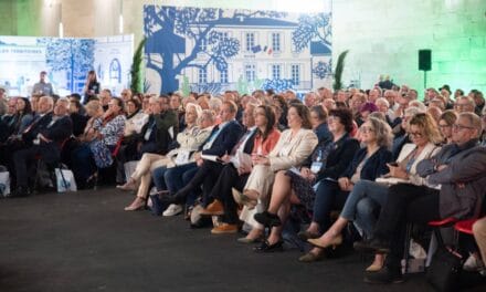En quête d&rsquo;informations, 286 élus réunis à Niort
