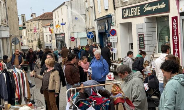 Une brocante musicale et gourmande dans cette ville proche de Niort