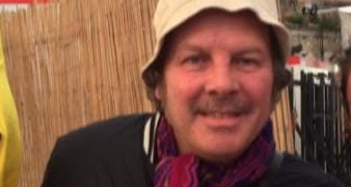 A Niort, Philippe Katerine lance un appel aux artistes de la région