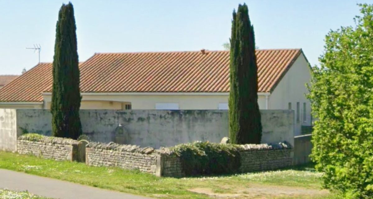 Les cimetières privés et publics à découvrir dans cette ville des Deux-Sèvres